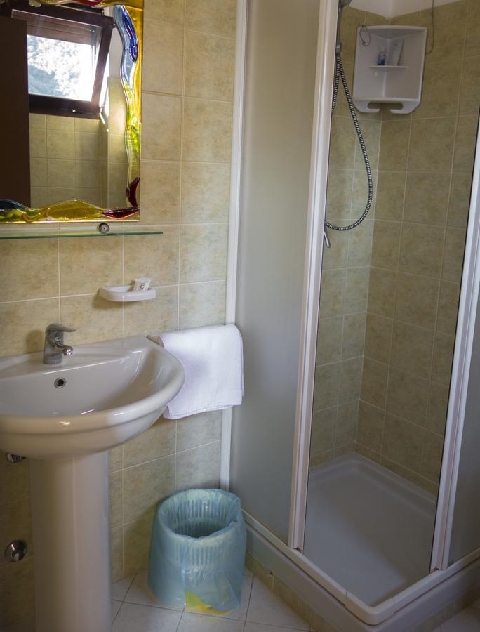 Albergo La Romanella Spinone Al Lago 외부 사진